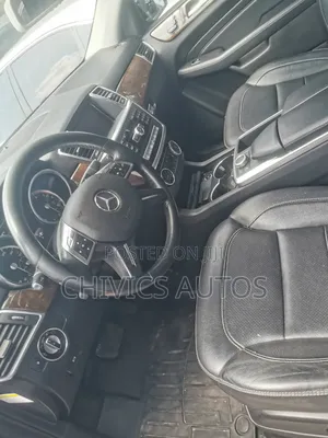 Mercedes-Benz M Class 2014 Blue