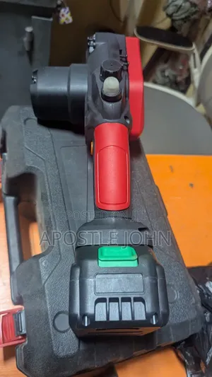 Battery Chainsaw