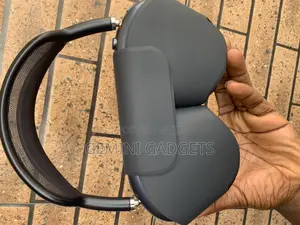 Apple Airpod Max ( Black Color, No Single Dent )