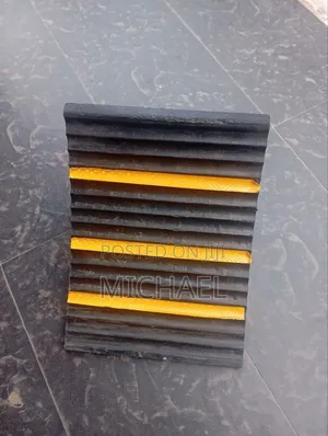 Heavy Duty Wedge Rubber Will Chock