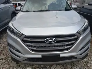 Hyundai Tucson Limited AWD 2016 Silver