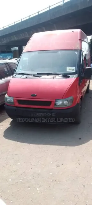 Ford Transit 2007 Red