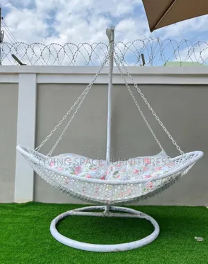 Rattan Outdoor Swing Chair