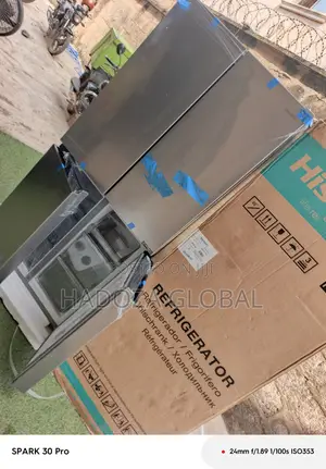Hisense Four Door Cross Refrigerator 427l