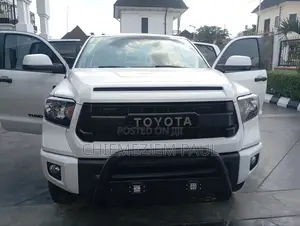 Toyota Tundra TRD Pro 5.7L V8 4x4 Double Cab 6.6 ft. box 145.7 in. WB