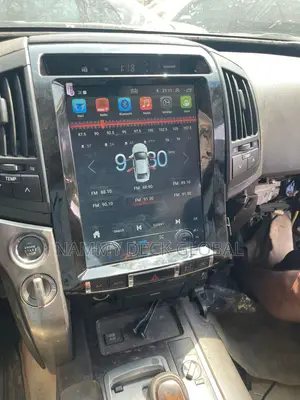 Land Cruiser 2010 Android