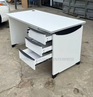 1.4 Meter Office Desk