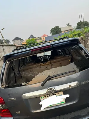 Toyota Highlander 2005 Back Windscreen Glass Available