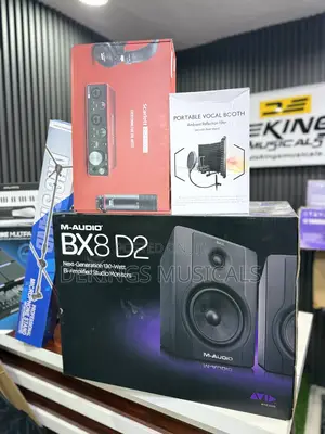 Bx8 Studio Monitor - Focusrite 2i2 3rd Gen Bundle - Studio Bundle