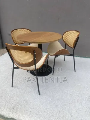 Round Wooden Outdoor/Indoor Table