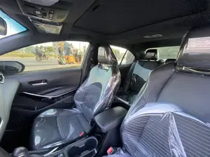 Toyota Corolla XSE 2020 Blue