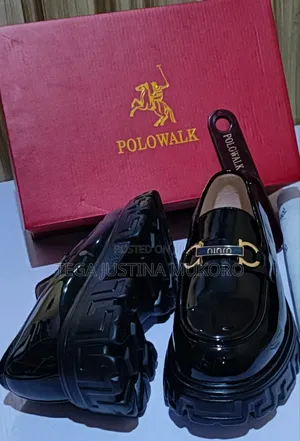 Polowalk Glossy Leather High Sole Shoe