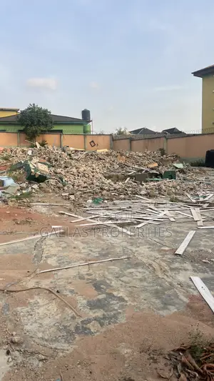 2 Plots of Land for Sale but Could Be Divided in an Estate at Alagbole