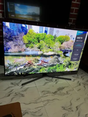 Samsung Uhd Smart Tv 65 Inch Available