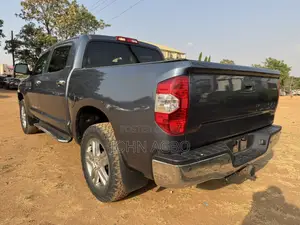 Toyota Tundra Regular Cab 4x4 Long Bed 5.7L V8 FFV* 2013 Blue