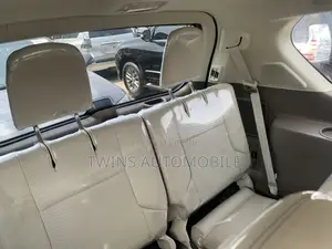 Lexus GX 460 Premium 2013 Gold