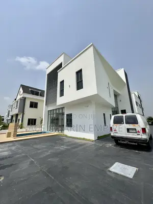 5bdrm Duplex in Ikate for sale