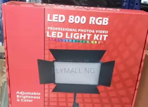 Professional Photo and Video Pro Led 800 RGB - Light Kit