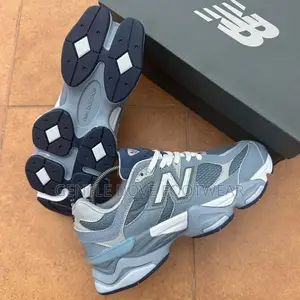 New Balance Sneakers