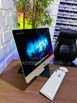 Desktop Computer Apple iMac 8GB Intel Core i5 HDD+SSD 1T