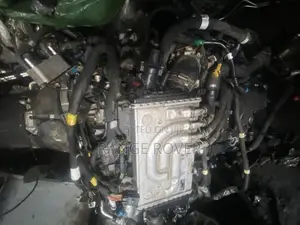 Range Rover Engine Six Plugs 2024 Straight Six