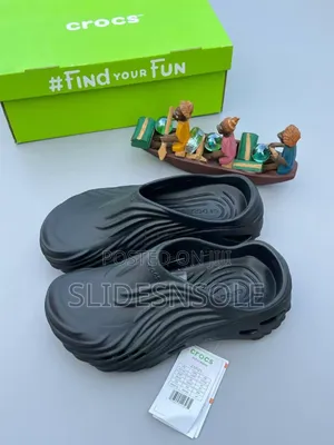 Echo Wave Lightweight Comfort Clogs