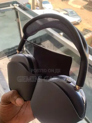 Cleanest Apple Airpod Max 2 ( Uk Used Direct ) Black Color