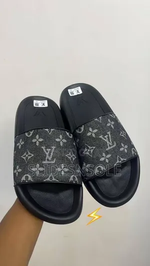 Louis Vuitton Luxury Waterfront Mules