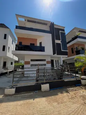 7bdrm Duplex in Asokoro for sale