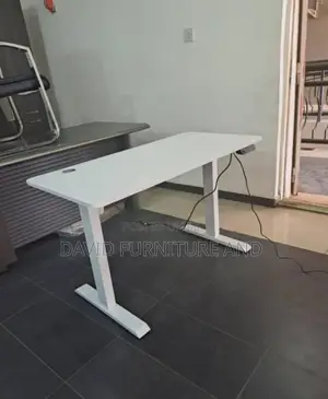 Sleek Computer Desk