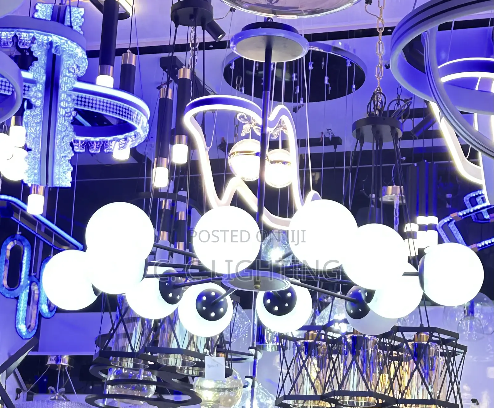Led and Bulbs Chandelier Light