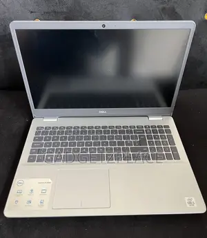 Laptop Dell Inspiron 5565 8GB Intel Core I5 SSD 512GB