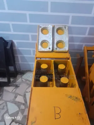 Lego Brick /Liquid Mortar Interlocking Brick Machine