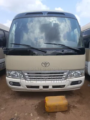 Toyota Coaster 2017 Beige