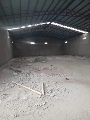 500sqm Warehouse for Rent