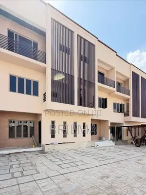 4bdrm Duplex in Mabushi for sale