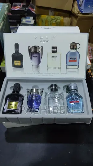 -17 SXD Black Black Gold 4 in 1 Perfume
