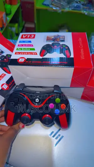 V13 Wireless Controller
