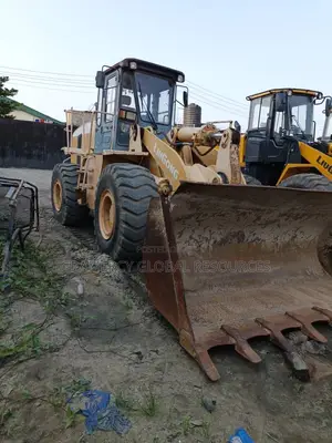 Newly Arrived Foreign Used Liugong Chinese Payloader 5 Tons for Sale