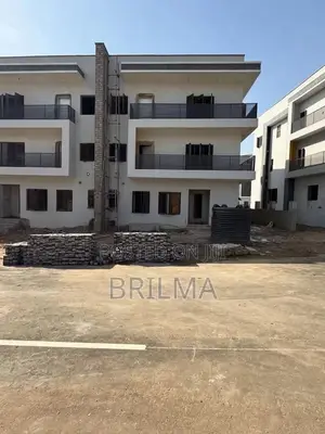 5bdrm Duplex in Katampe for sale