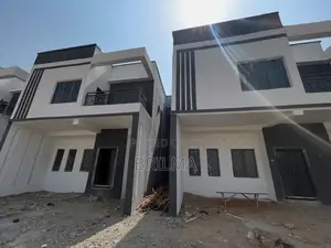 4bdrm Duplex in Lugbe District for sale