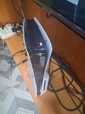 Slim Playstion 5