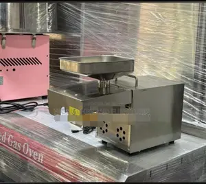Oil Extractor (Pressing Machine )