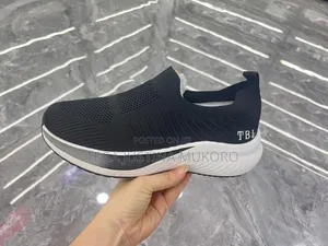 Unisex Fashion Light Weight Sneakers