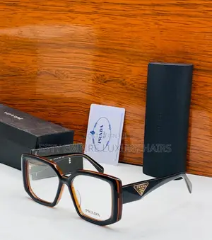 High Quality Luxury Prada Glasses