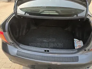 Toyota Corolla LE 4dr Sedan (1.8L 4cyl 4A) 2010 Black
