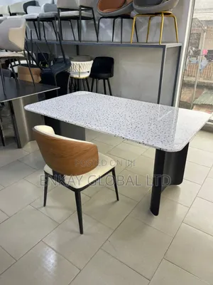 Ergonomic Unique Dinning Set