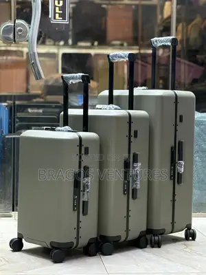 Plain Yufei Quality Setbof Luxury Boxes / Travel Bag / Luggage