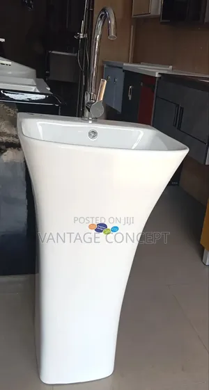Luxury Standing White Washing Hand Basin