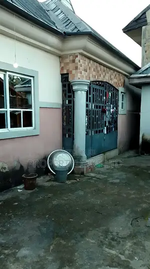 2bdrm Apartment in Rumuoparali for sale